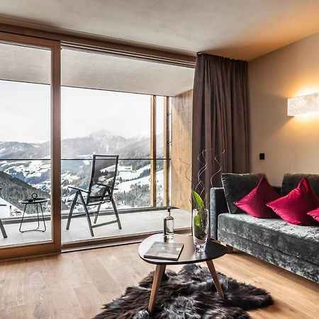 Boutique Hotel Kircher Sarentino Buitenkant foto